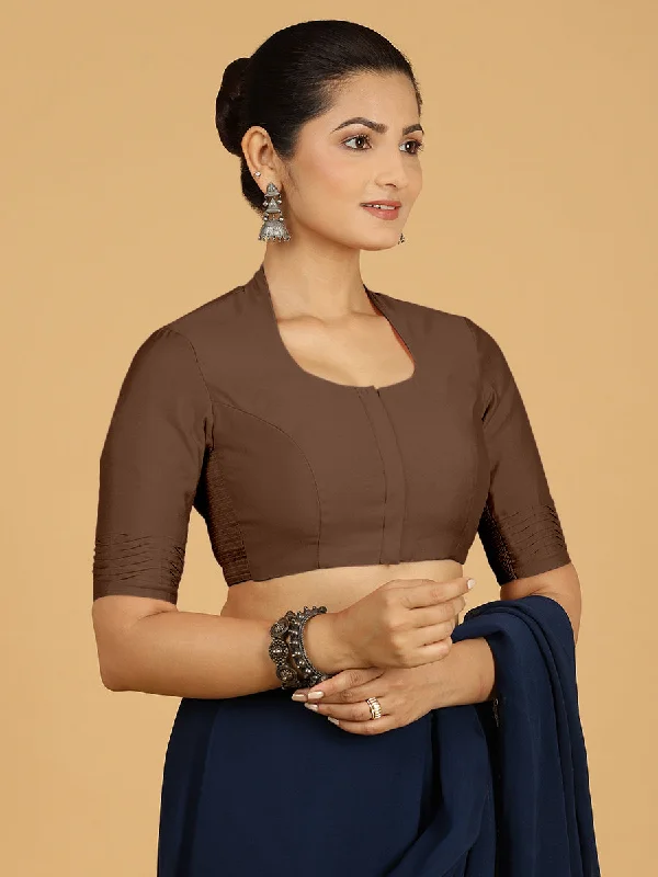 Salma x Rozaana | Elbow Sleeves Saree Blouse in Walnut Brown