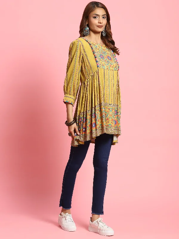 Women Green Floral Printed Tunic