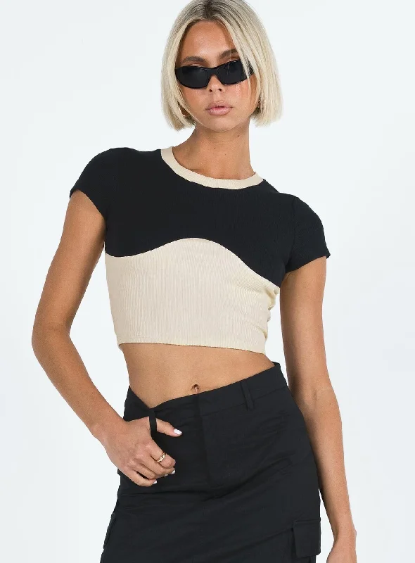 Roka Top Black / Cream