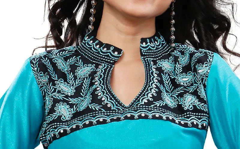 Stunning Turquoise Indian Kurti – Elegant Short Kurti for Women