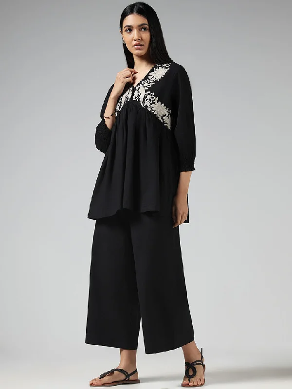 Utsa Black Embroidered Tunic