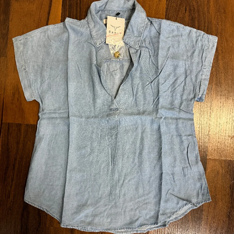 Chambray Collared Top