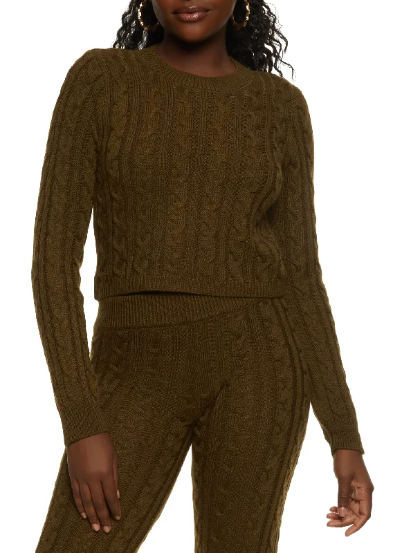 Cable Knit Crew Neck Cropped Sweater