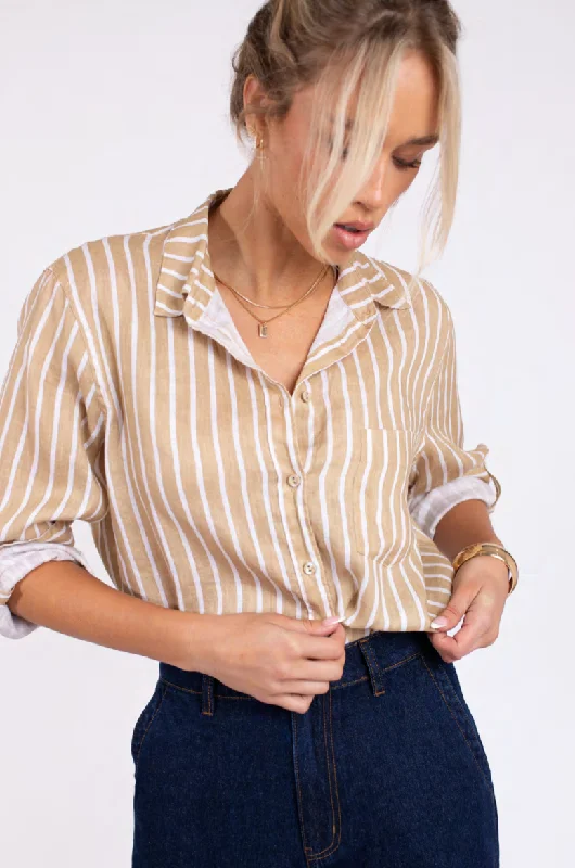 The Boyfriend Linen Shirt - Iconic Tan Stripe