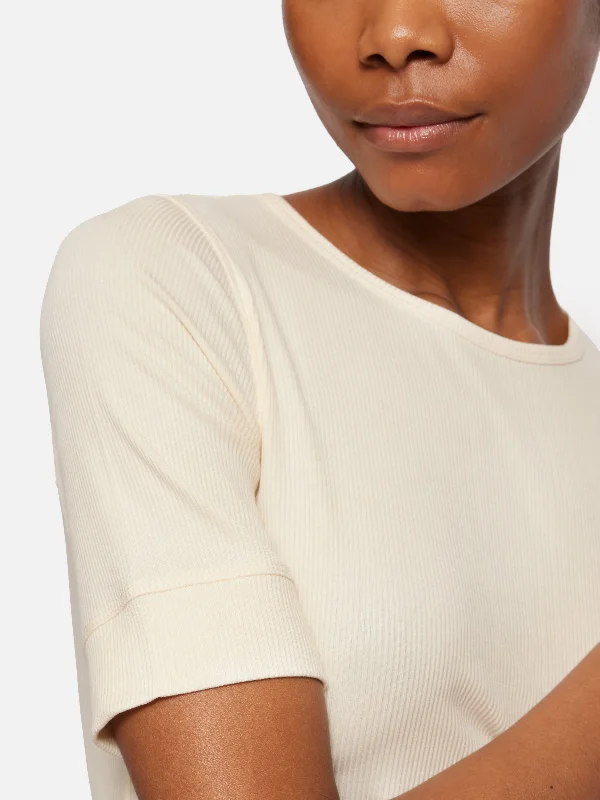 Bovey Crew Neck Tee | Cream