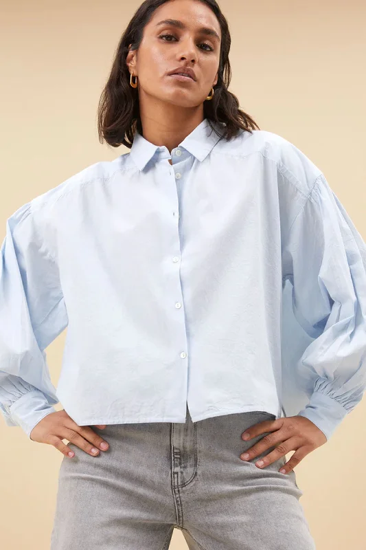 By-Bar Sarah Light Blue Short Chambray Blouse