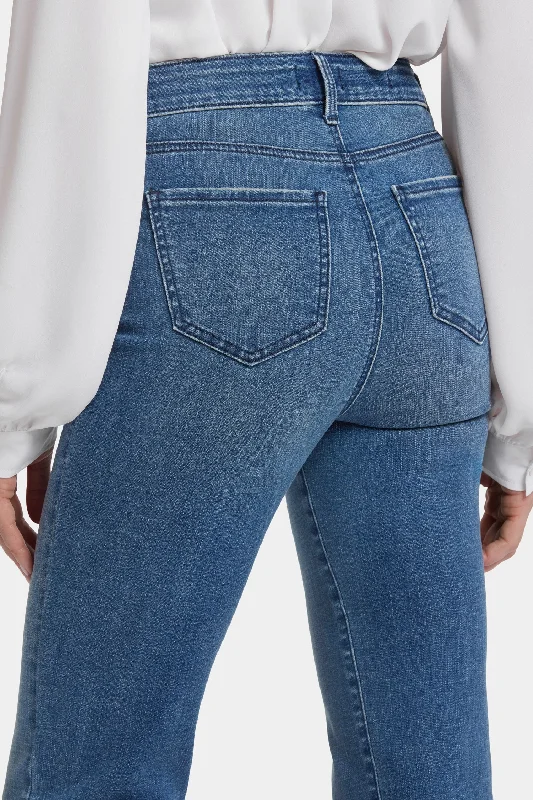 Callie High Straight Jeans - Mission Blue