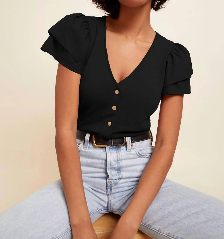 Maria Femme Snap Tee In Black