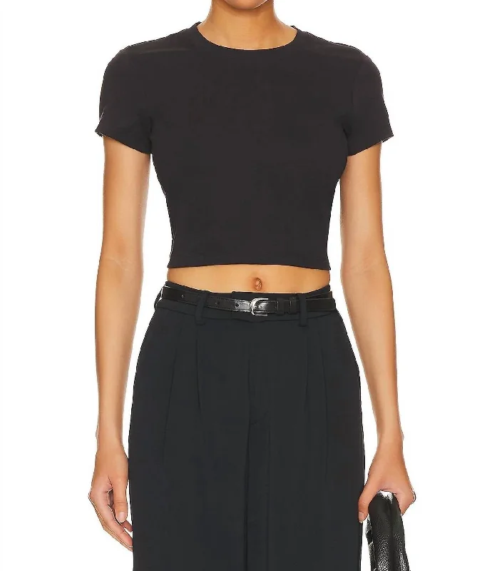 Tomboy Cropped Tee In Black