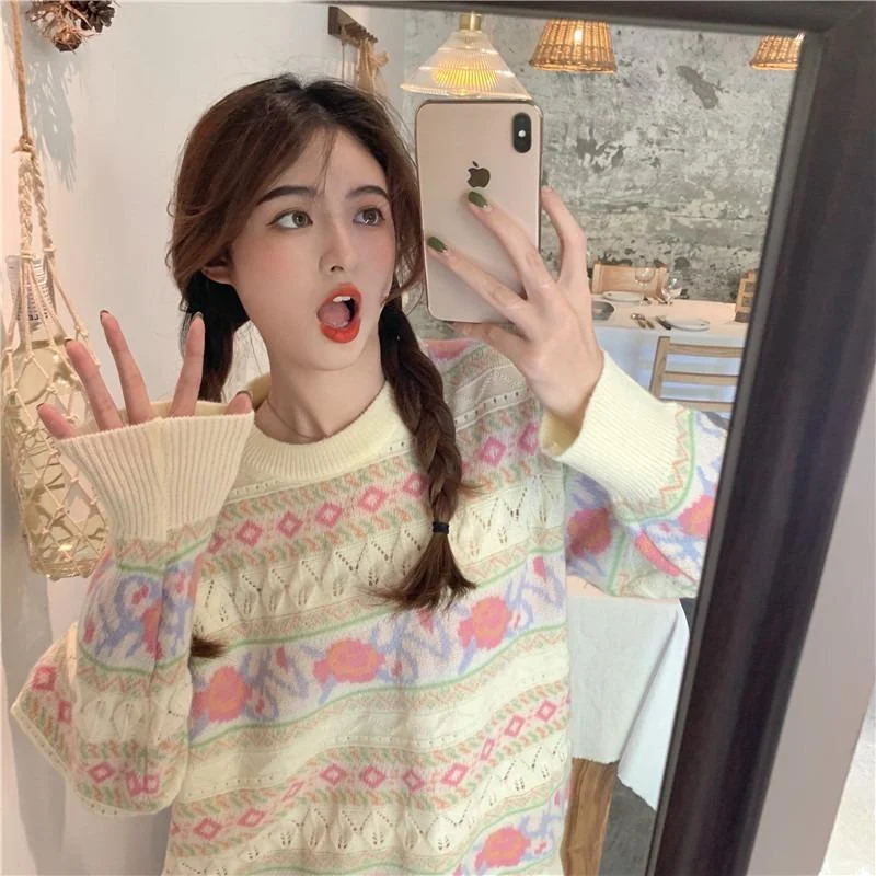 Women's Kawaii Cutout Floral Knitted Sweater