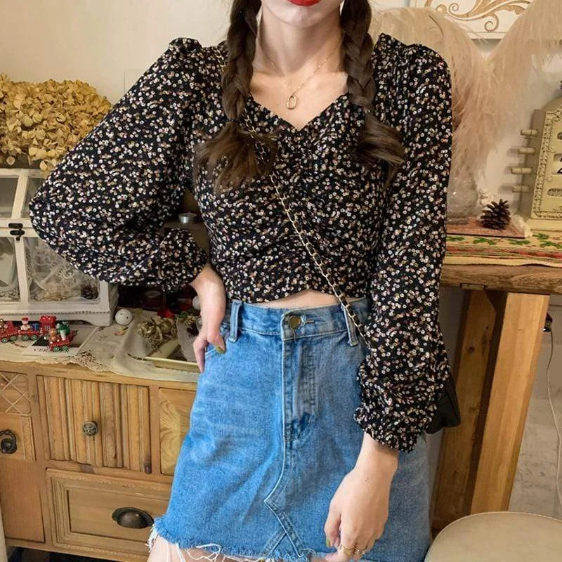 Women's Kawaii Puff Sleeved Floral Short Shirt